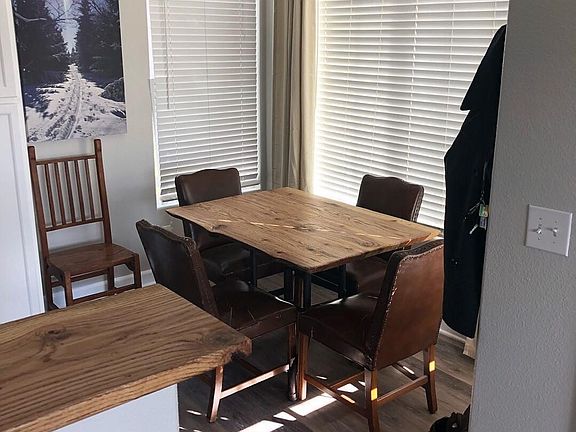 Breakfast Nook