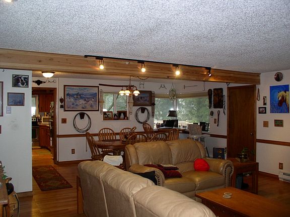 5th image of 2120 N Castle Way
