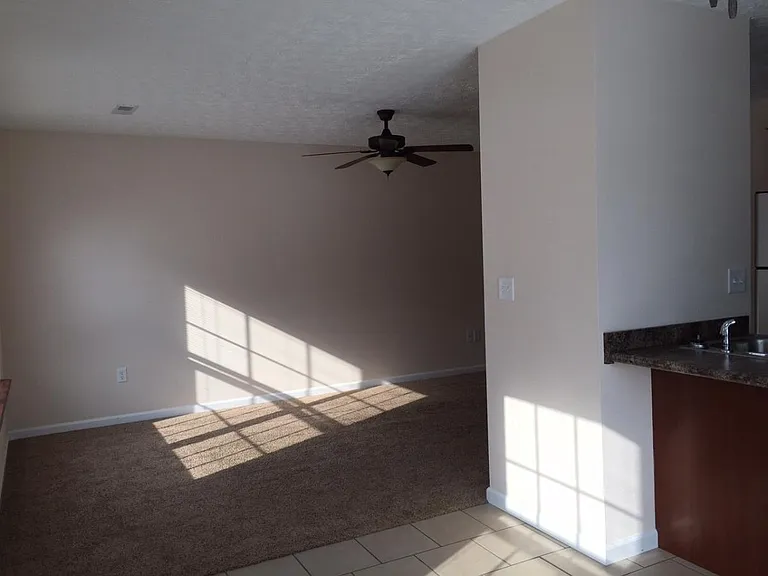 110 Waterpoint Dr #3 — Photo 24