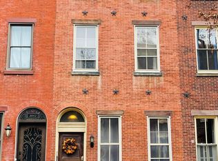 2044 Cherry St #2, Philadelphia, PA 19103