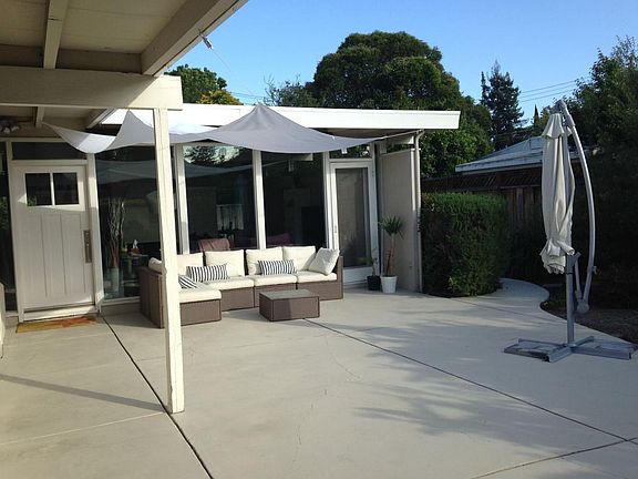 3rd image of 3055 Stelling Dr