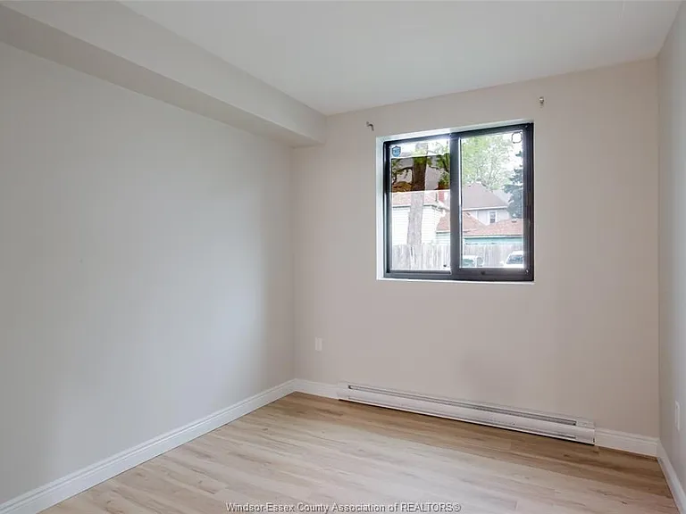 3355 Sandwich St #102 — Photo 21