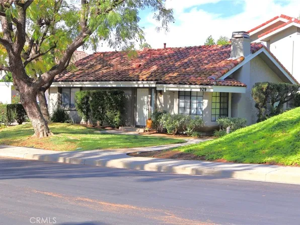929 Thistlegate Rd, Oak Park, CA 91377