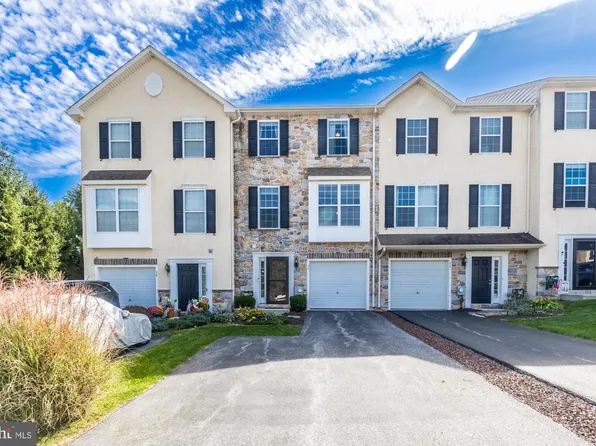 50 Lukens Mill Dr, Coatesville, PA 19320