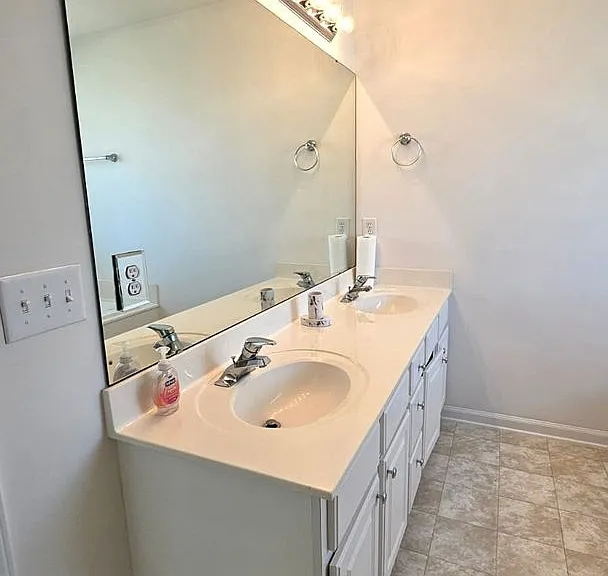 1121 Chenille Dr — Photo 14
