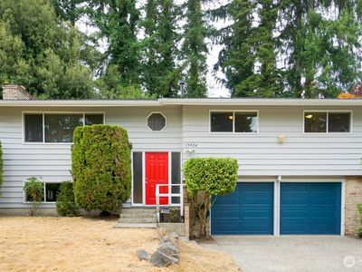 15934 Lake Hills Boulevard, Bellevue, WA, 98008