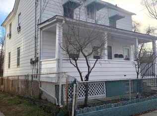 93 Barker St, Staten Island, NY 10310