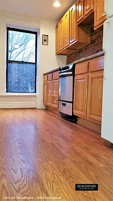 Rented by ZealEstate Group Inc | media 32