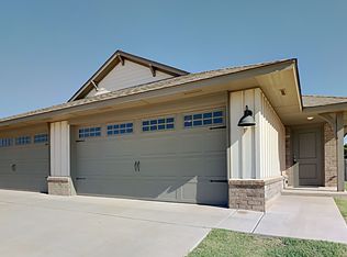 445 Summit Ridge Dr, Oklahoma City, OK 73114