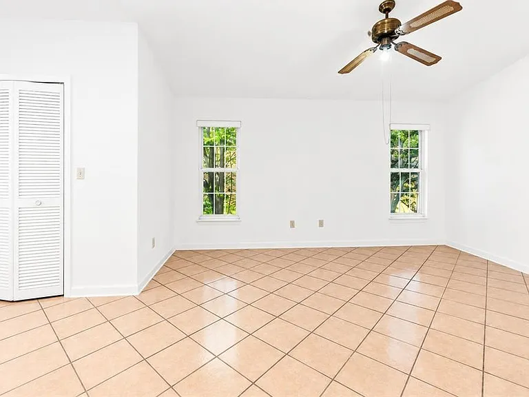 3013 Barrymore Ct — Photo 12