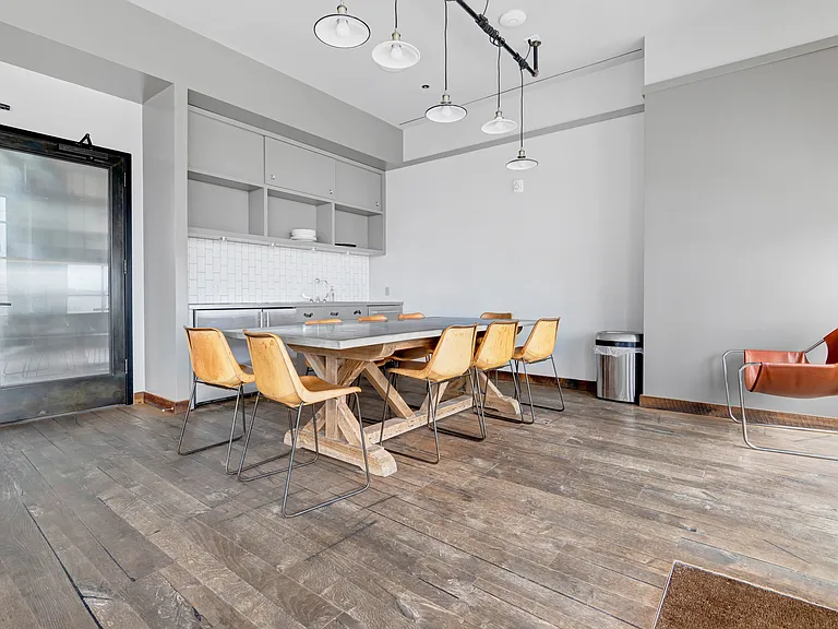 2030 8th St NW #Penthouse 4 — Photo 18