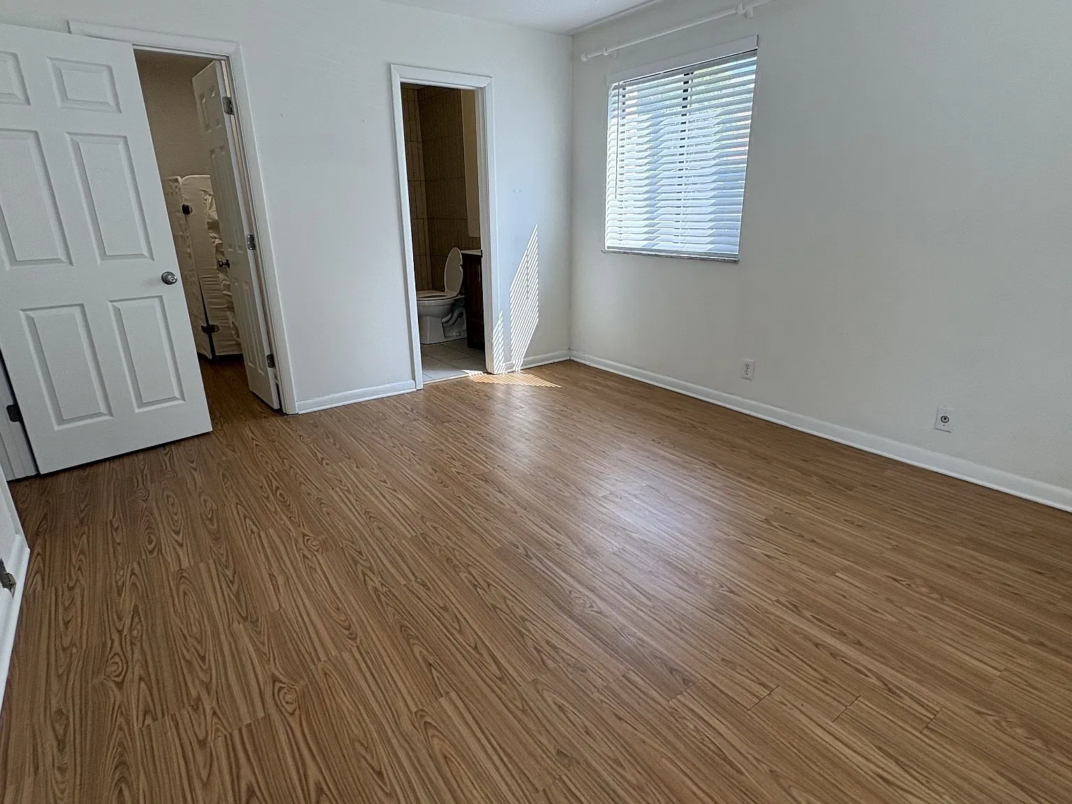 1 bed, 552 sqft, $1,175 — Photo 4