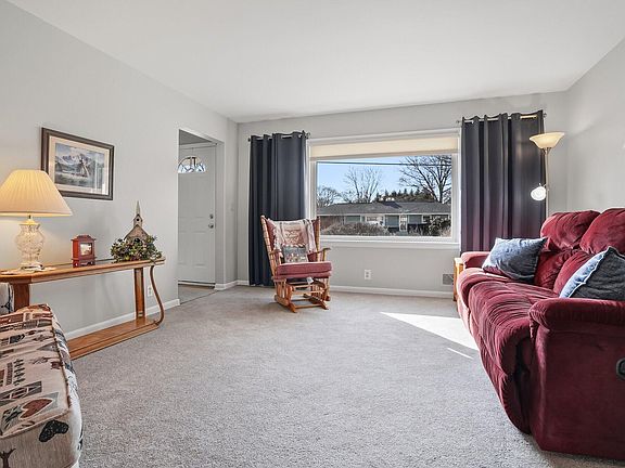 4th image of 5105 Old Colony Rd