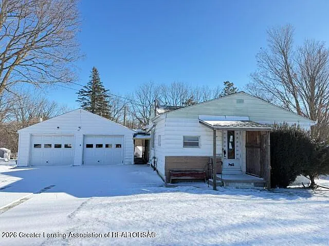 943 S Michigan Rd photo 1