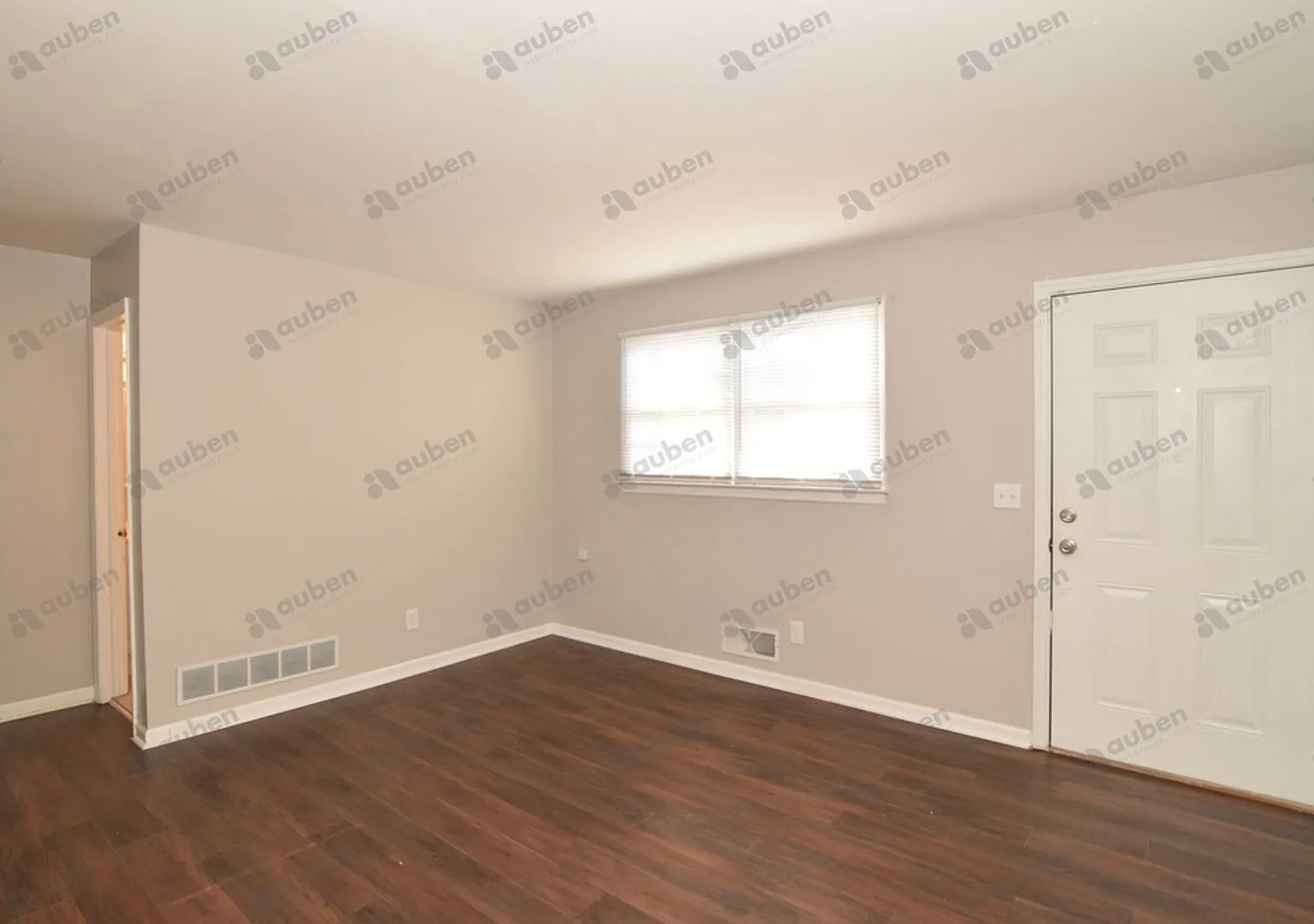 Johns Road Apartments — Photo 4