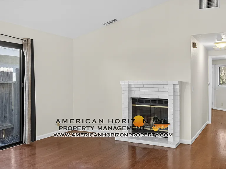1316 Puebla Way — Photo 5