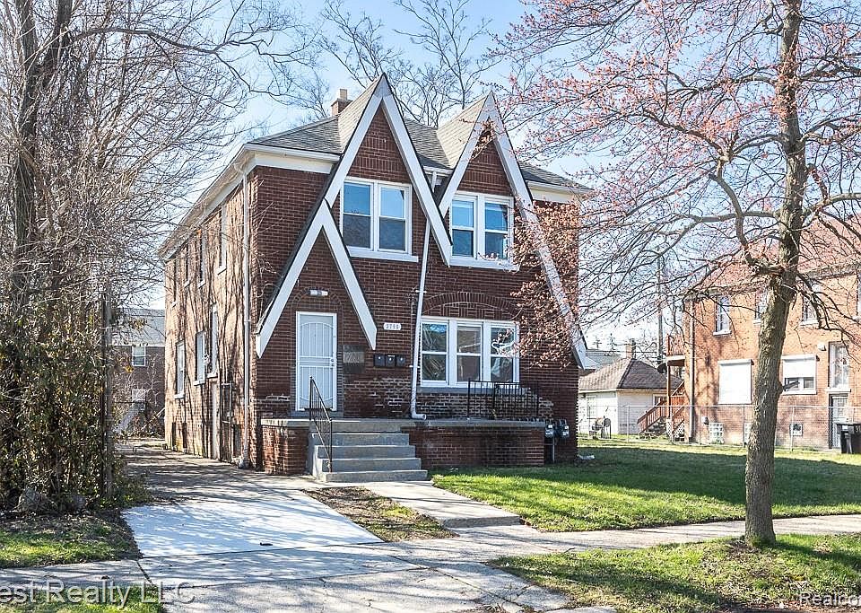 1st image of 3795 Kendall St