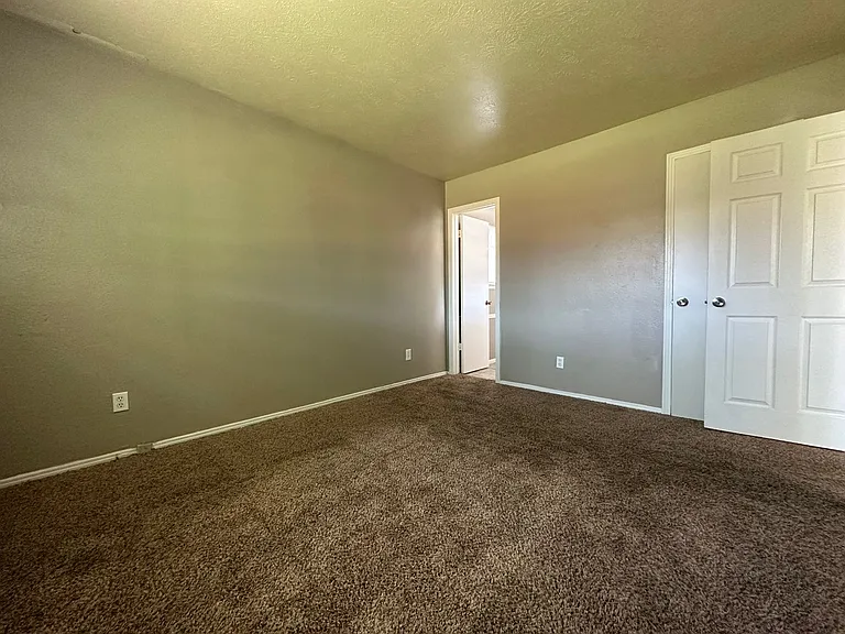 7445 Hillstar Cir — Photo 7
