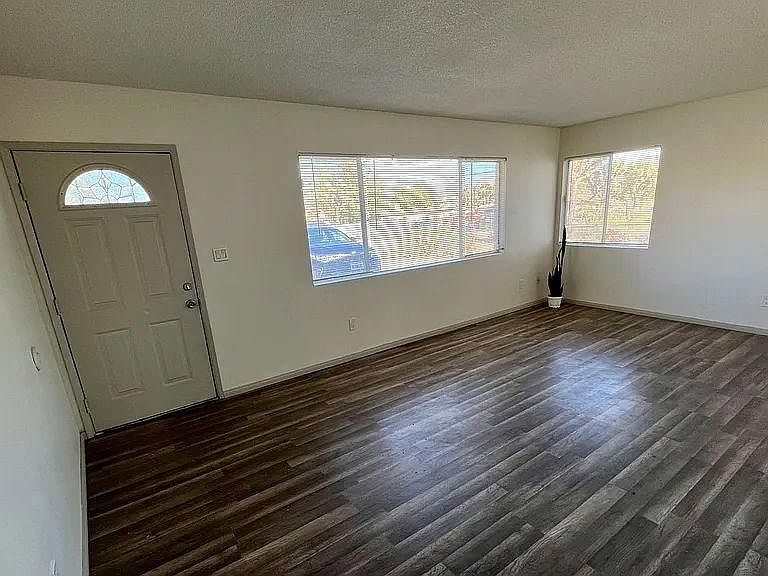 2nd image of 69454 Pawnee Ave