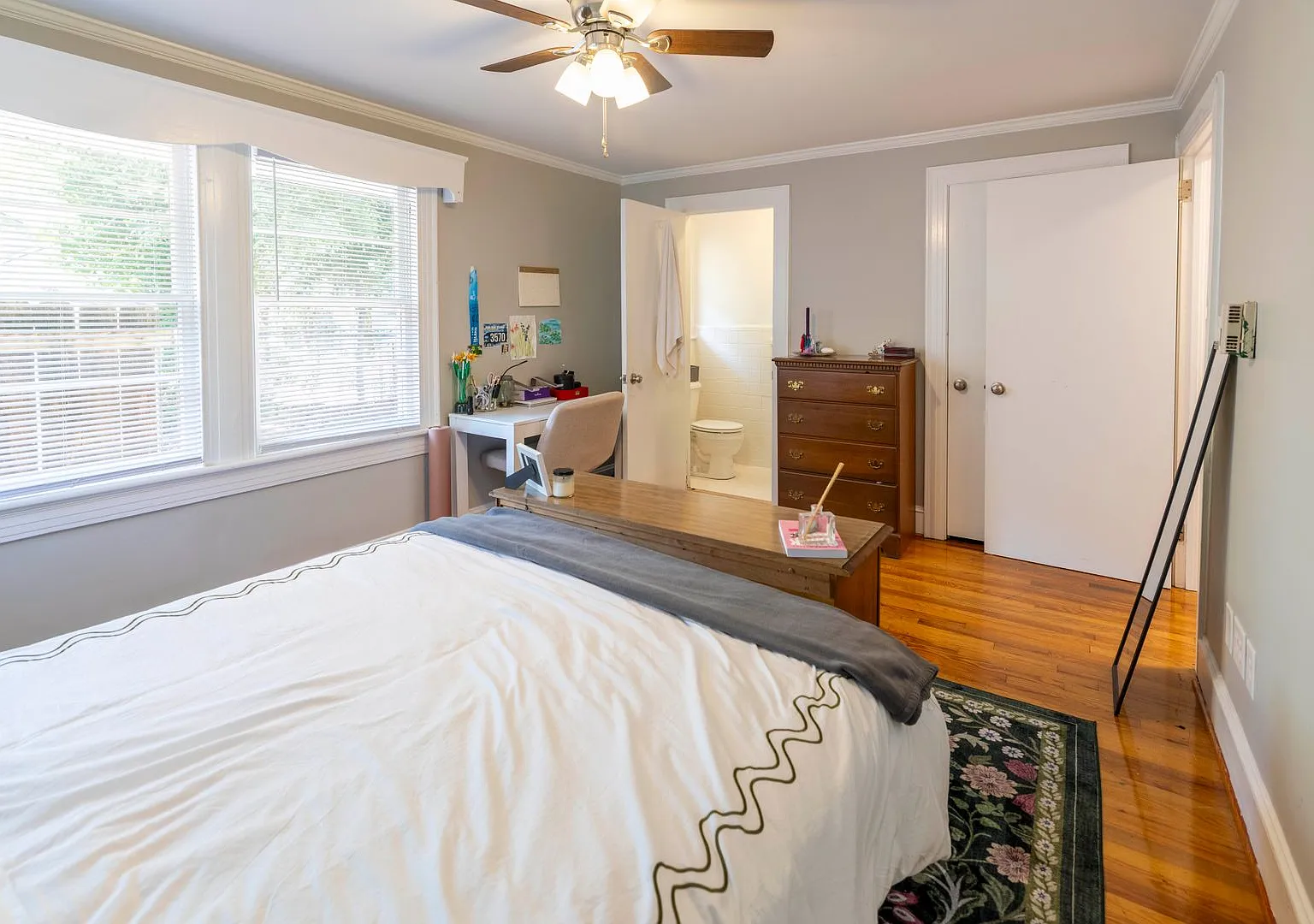 Grid House for rent on Lewis Street — Photo 3