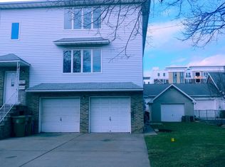 14 W Munsell Ave, Linden, NJ 07036