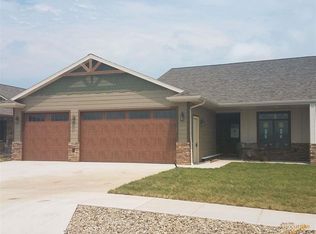 1602 Tablerock Rd, Rapid City, SD 57701