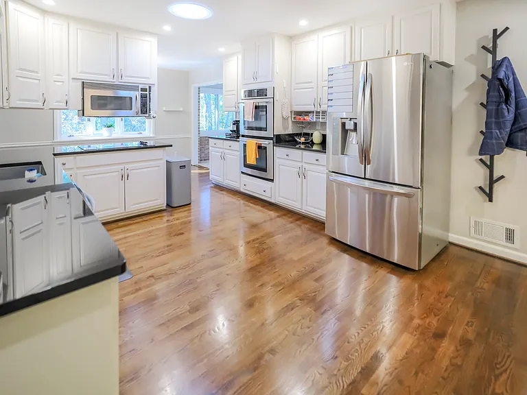 5735 Riverwood Dr NW — Photo 10