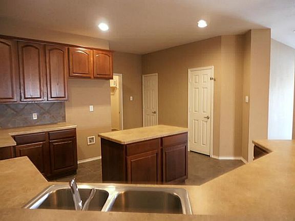 3rd image of 9841 Wild Ginger Dr