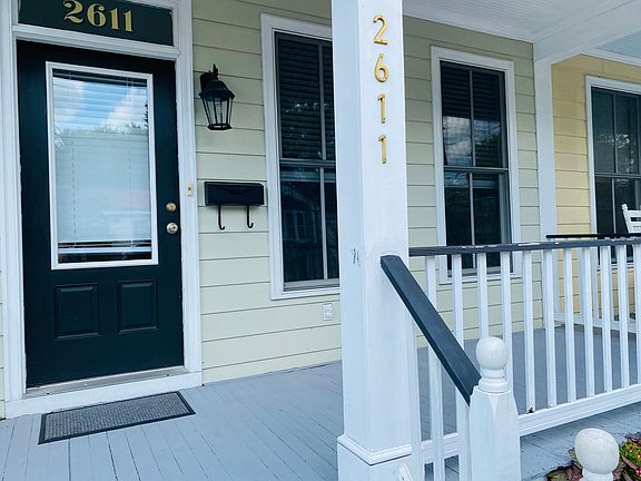2nd image of 2611 E Clay St