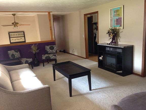 2nd image of 306 Highland Circle Dr