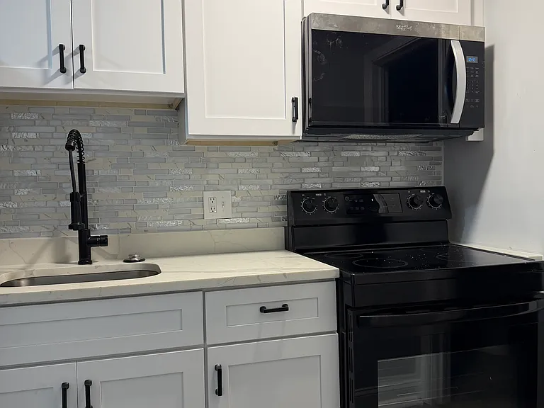 3317 Ravenwood Ave — Photo 12