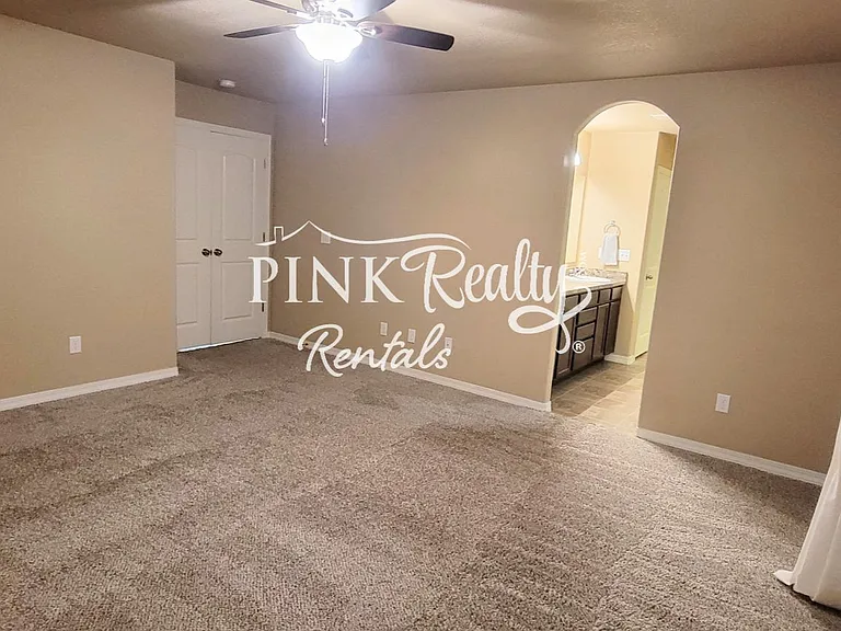 9527 Desert Lily Cir — Photo 26