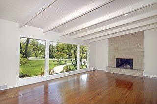 4th image of 1674 Bowling Green Dr