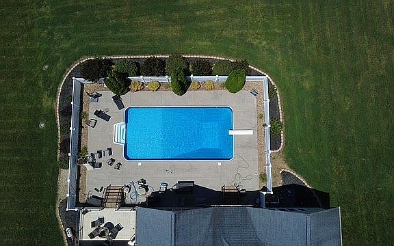 5th image of 100 Springview Cv