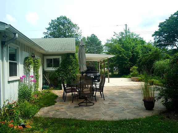 3rd image of 6319 Landess St