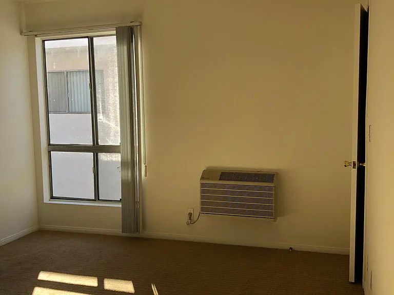 541 N Orlando Ave #5 — Photo 12