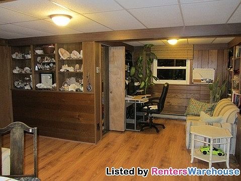 5th image of 503 Stillwater Ave W