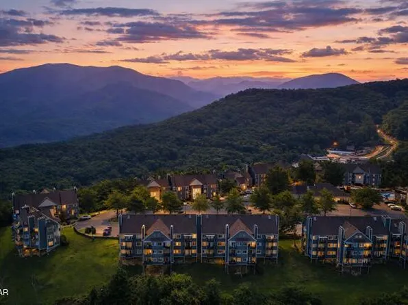 1260 Ski View Dr #1306, Gatlinburg, TN 37738
