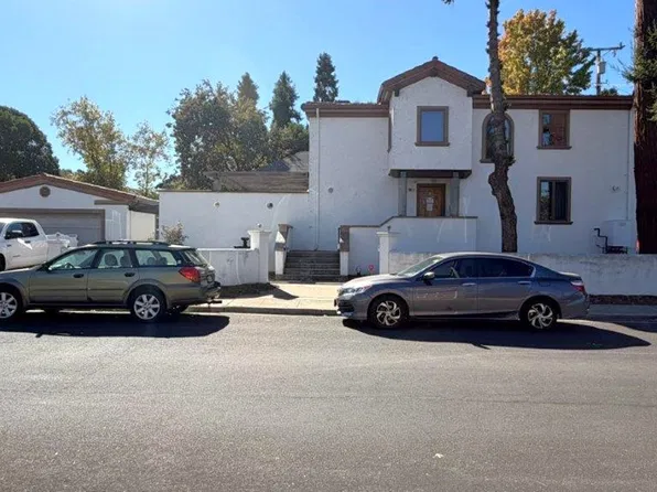 600 Alhambra Ln, Martinez, CA 94553