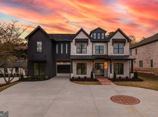 159 Shadburn Ferry Rd, Buford, GA 30518