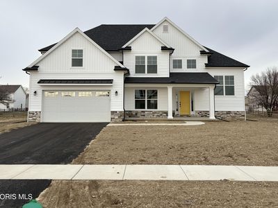 168 Barton Creek Dr, Perrysburg, OH, 43551