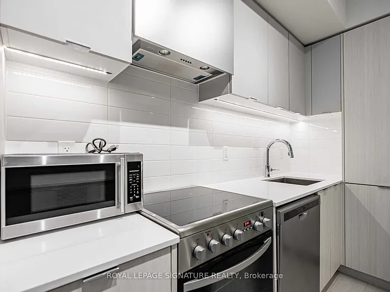 10 Gibbs Rd #407 — Photo 11