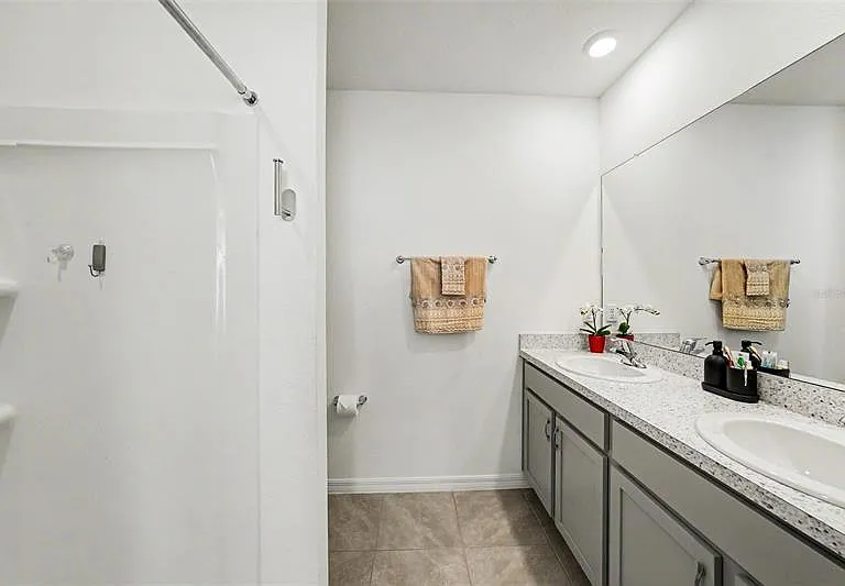 6298 Wandering Willow Dr — Photo 14