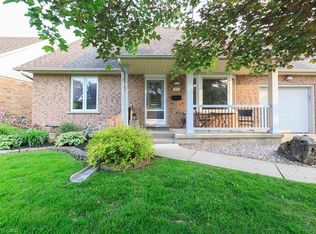5130 Hawthorn Dr, Lincoln, ON L3J0J6
