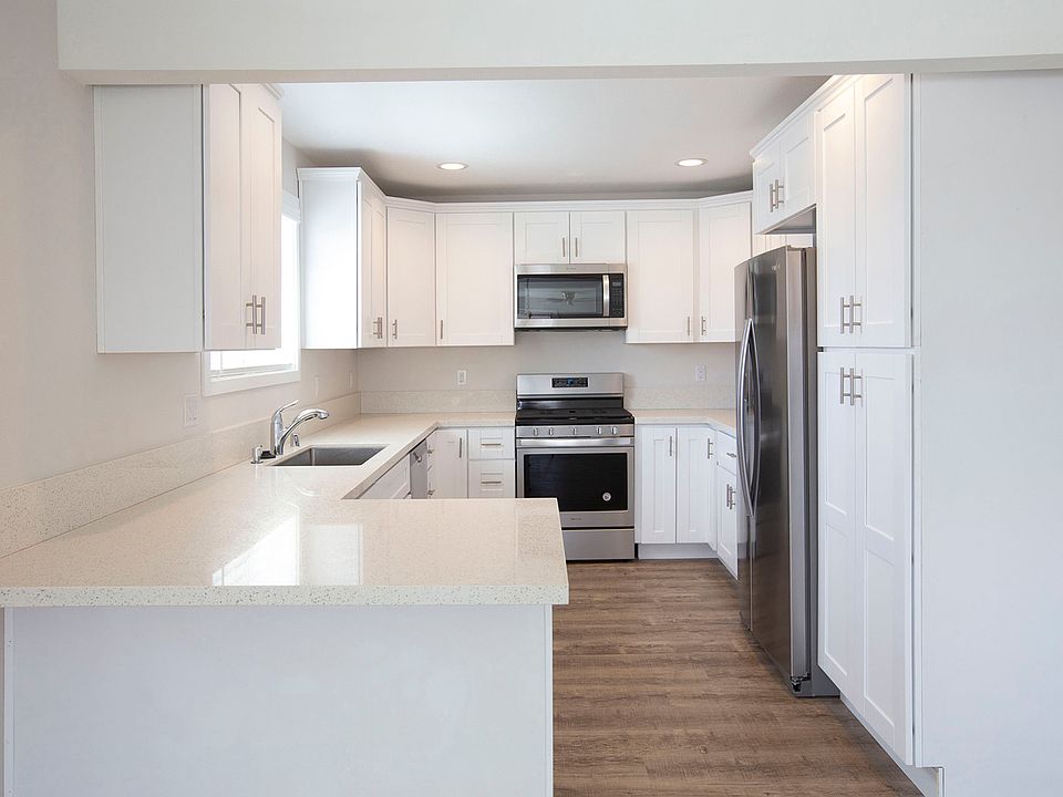 1st image of 6274 Osler St