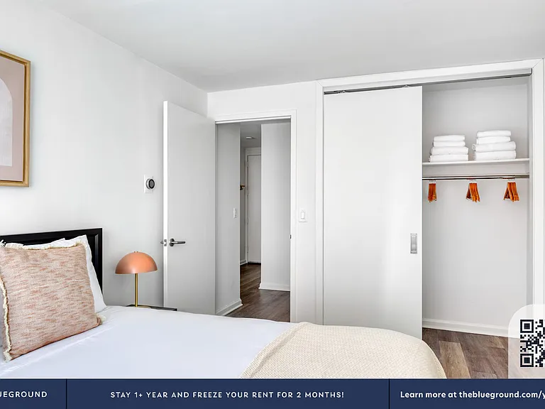 520 W 43rd St #7M — Photo 12