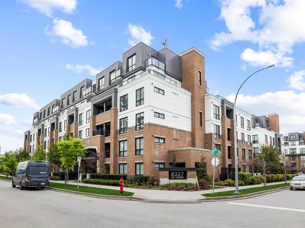 8327 201st St #D207, Langley, BC V2Y 3P5