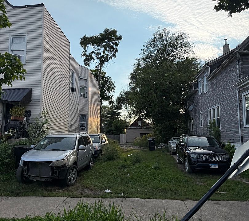1st image of 6552 S Winchester Ave