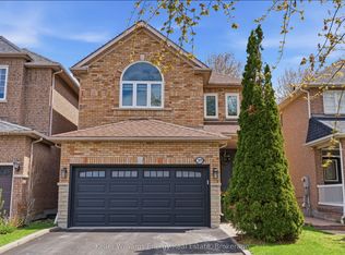 2019 Erin Gate Blvd, Pickering, ON L1X 2V5