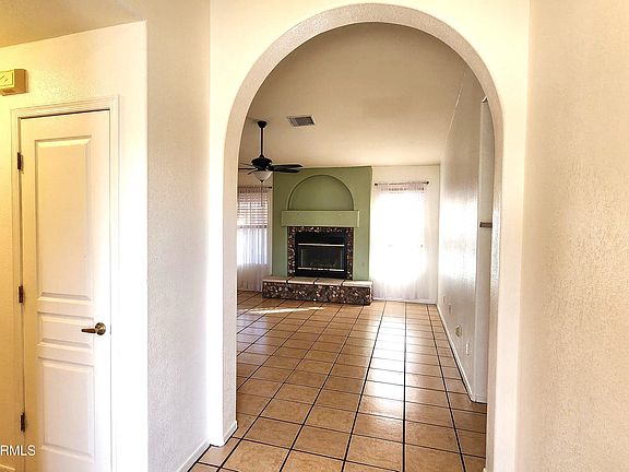 4th image of 2774 W RAVEN Drive